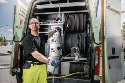 Leistungen für Sonderabfallentsorgung und Verwertung